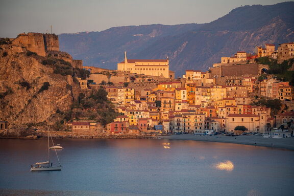 Borgo Castello di Scilla