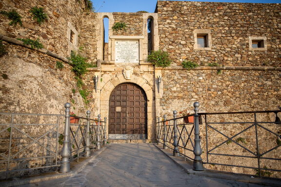 Castello di Pizzo