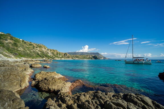 Capo Vaticano Mare Barca Vela di Ricadi