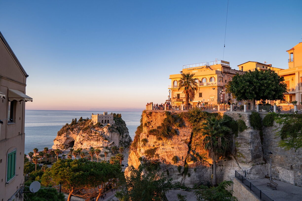 Santuario Santa Maria dell_Isola-Mare-Tramonto di Tropea