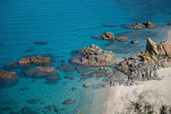Spiaggia Paradiso Sub Mare Scogli di Zambrone