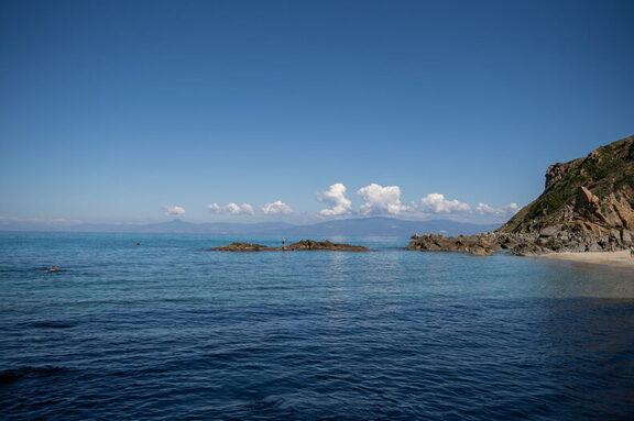 Spiaggia Paradiso Sub Mare Scogli di Zambrone